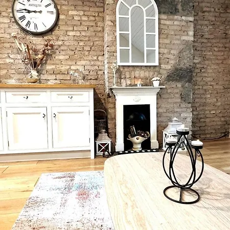 بيت للعطل & Stylish Townhouse